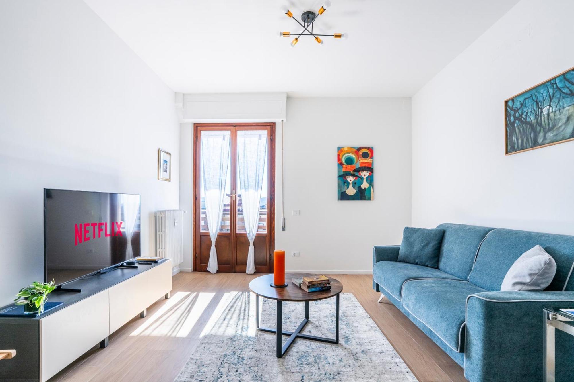 New 2bdr - Panoramic Penthouse With Parking Space