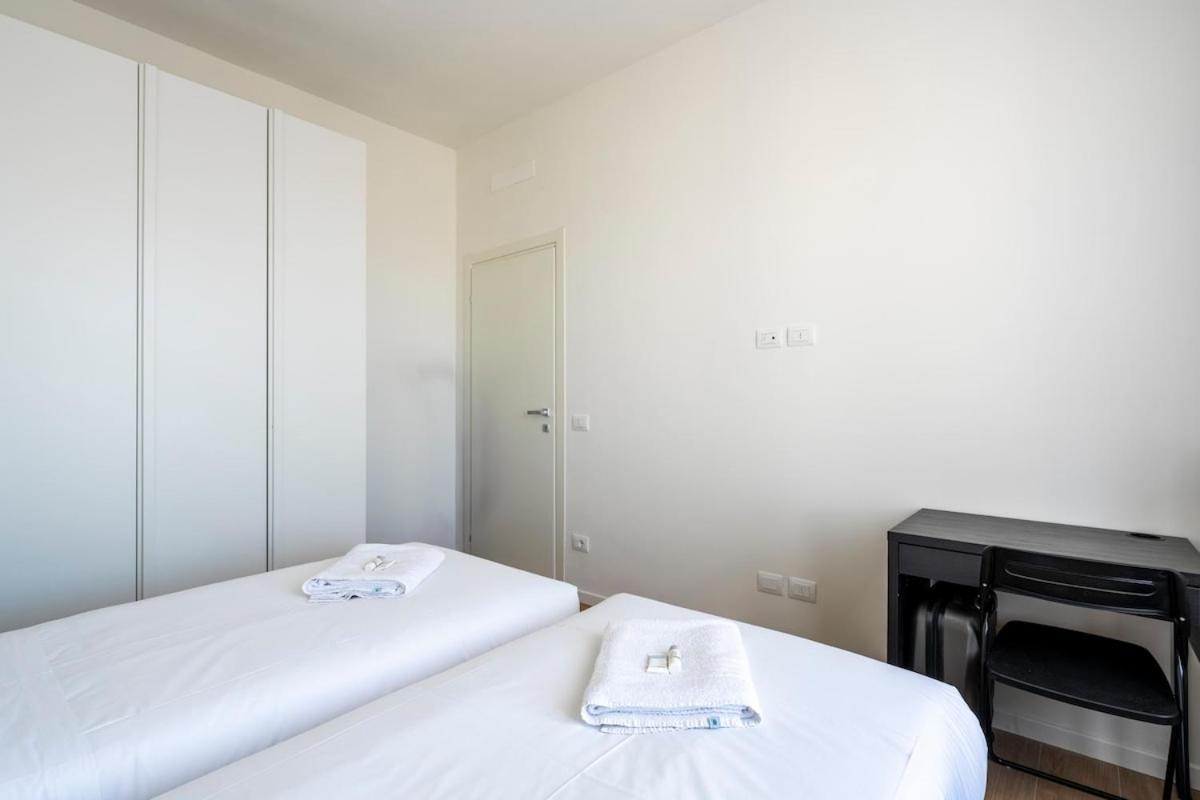 New 2bdr - Panoramic Penthouse With Parking Space Appartement Florence